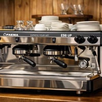 آلة القهوة الاحترافية ماكينة ايطاليه اصليه  مجموعتين تحضير ثبات عالي ب...