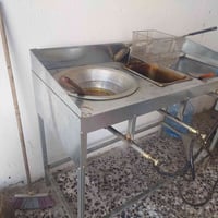 طباخ ٣ عيون • بركر وفلافل وفنكر • واتساب