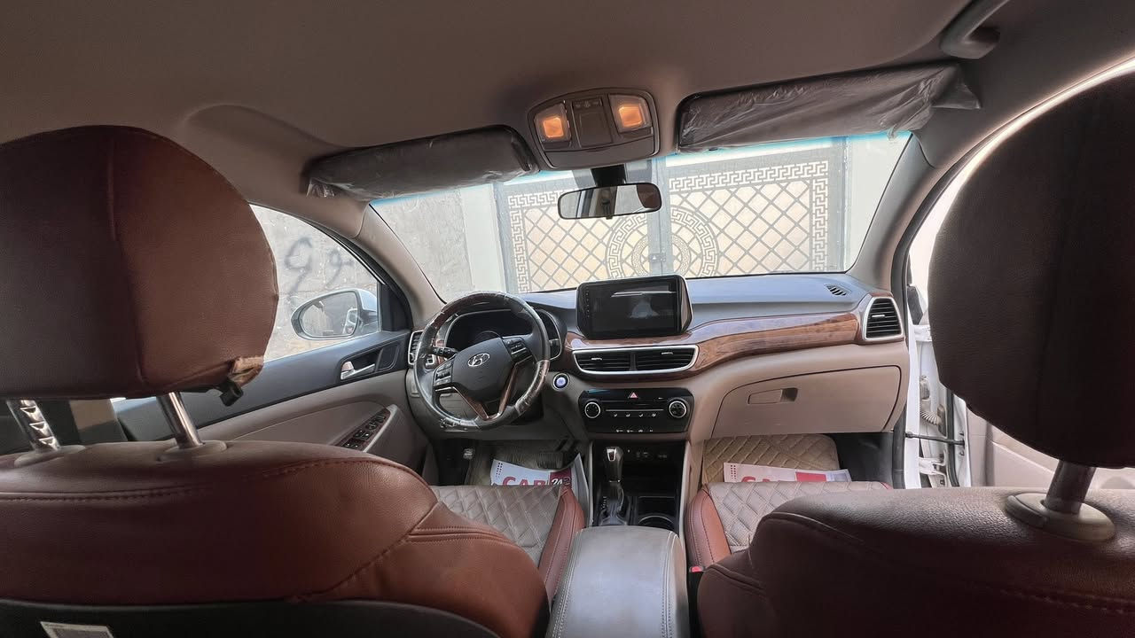 السلام عليكم
توسان 2020 خليجي ماشية 103 رقم بابل باسمي سونار مرفق بالمنشور
بصمة تشغيل وكراسي كهرباء وحساسات خلفية 
مكينة وكير كفالة عامة
تبريد ثلج وحدادية كفالة
السعر 178
للتواصل ***********
