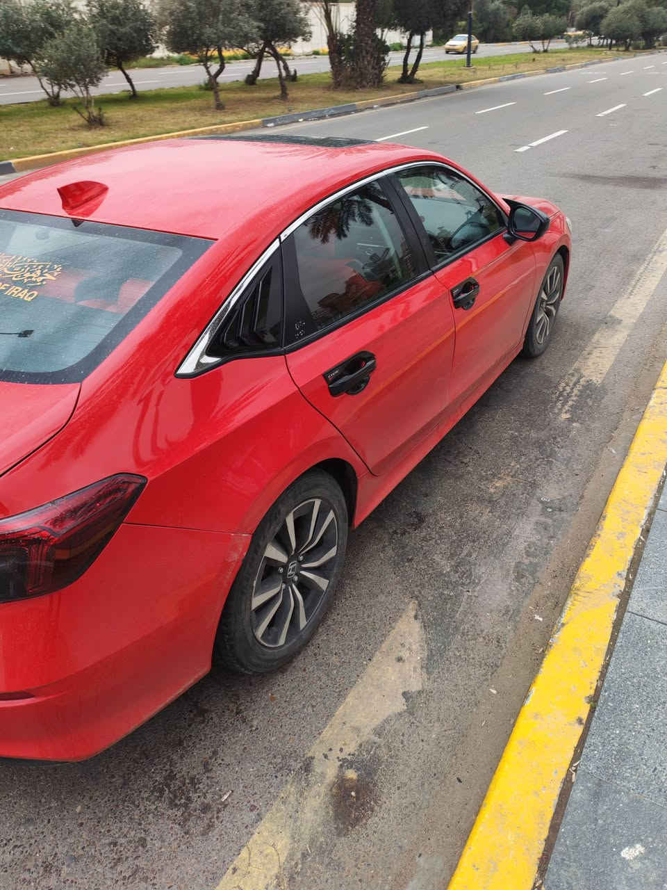 هوندا سفك
الموديل :2022
المحرك :1500تيربو
الارقام:اربيل باسمي 
العداد:٤٠ ميل
الموصفات
بصمه تشغيل -بصمه ابواب-تشغيل عن بعد-كاميرا خلفيه-تحديد مسار-مانع اصطدام-شفتات ستيرن-مود درايف nomrmal,sport,eco-اوتو ستوب-اوتو هولد-لد امامي وخلفي-لايت زنون-رادار امامي -مثبت سرعة-عداد دجتل-ويل كب رياضي  
الحادث مع السونار شامل فحص السياره عام
(حادث مالته جاملغ ايمن وباب )
للاستفسار: ***********
السعر :150وبيها مجال بسيط
