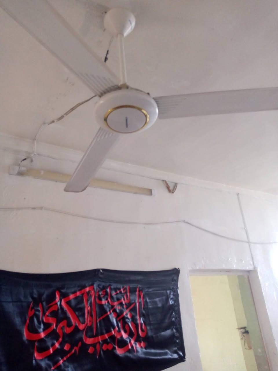 السلام عليكم اخوان عندي غراض منزل جديدة الي يحب يشتريهم يتواصل وياي عندي نقلة والغراض كوله جديدة للتواصل  *********** مكانهم الشعلة
