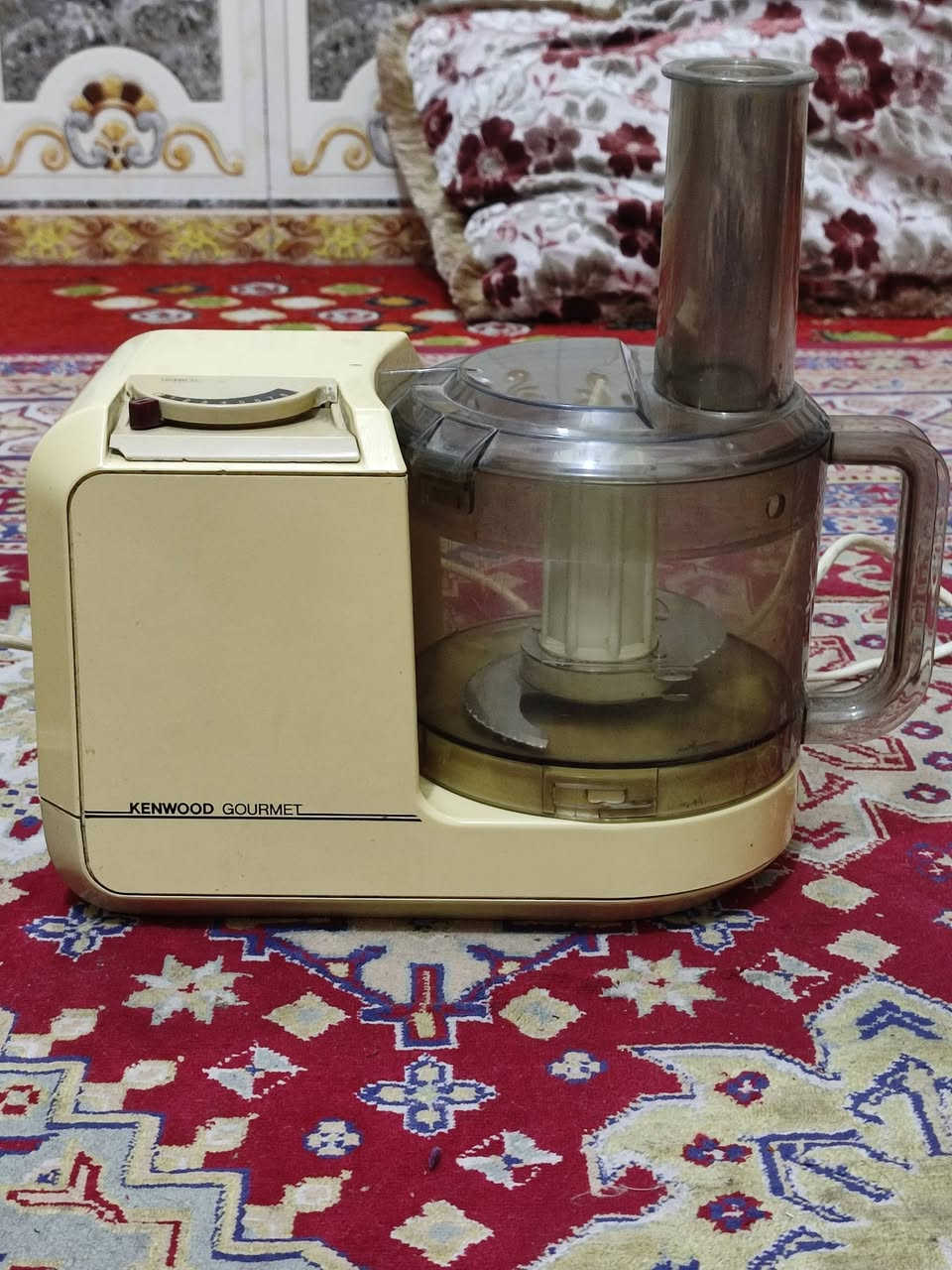 محضرة طعام جدا نظيفه كينود بريطانيه صناعه الثمانينات  السعر الاخير 60. توصيل موجود


**إذا كنت صاحب هذا الإعلان وتريد حذفه لأي سبب، رجاءا أرسل رسالة إلى الدعم الفني**