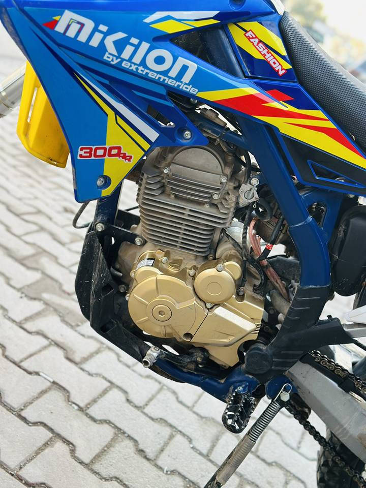 ماتۆڕ ڕامز  مودیل 2025
سعر 11مەجال
مانگ و نو دەر کراوە زۆر زۆر پاکە 
بەشەر مەکینە و کارەبای بڕغی بانەدراوە کرکوک آیسکان 
*********** *********** كركوك, العراق
