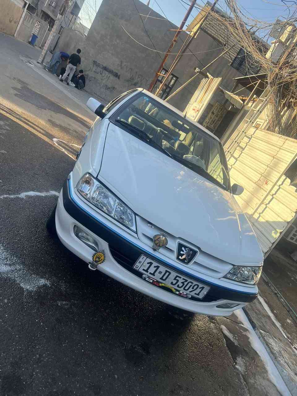 سلام عليكم بيجو بارص ٢٠١١ ماشيه ١٨٤ الكشر كدامك نضيف ومكينه كير تبريد تخم تاير سياره جاهزه مال جناي السعر ٥٥ وبي مجال مكاني الدوره ***********
