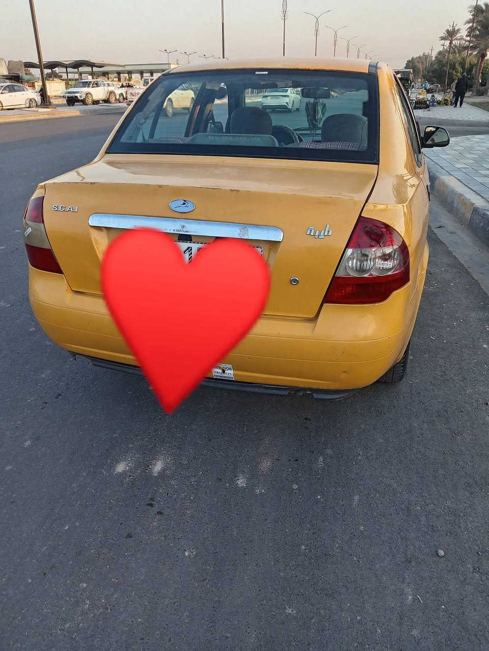 السلام عليكم طيبه2015 رقم بغداد سنويه 2026 مصفره هئيه وغرامات مكفوله من ضربه وتبديل سياره جديده ومال جناي بعد احلا من الصور مكينه وكير وحداديه مكفولات تبريد ت جديد السعر (37) وبيها مجال قليل كلش الاتصال التواصل ***********  مكاني بغداد حي اور سبع قصور
