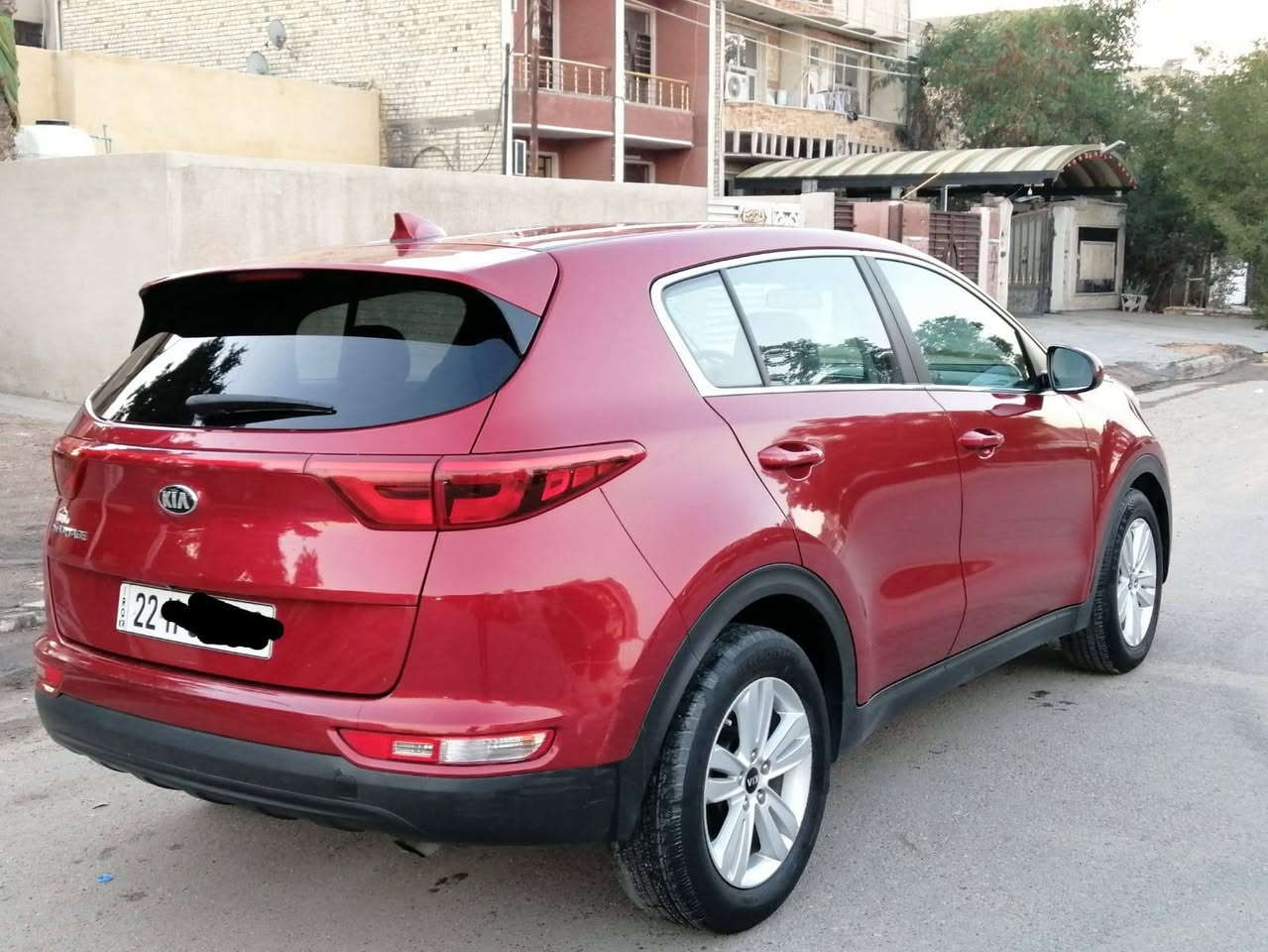 ***********
رايدهة ب 132 ورقة
وبيهة مجال بسيط بعد المعاينه 
كيا سبورتج ٢٠١٧ وارد أمريكي (((((بدون ايرباك سليم))))) 
محرك 2400 مامفتوح لووك
شاشة،، كاميرا دوارة
تبريد قطعتين 
تحكم ستيرن جهتين
ويل كب 
حادثهة باب خلف السايق مبدل 
وبيهة قطعتين كلير أمريكي بدون ضربة 
باسمي السيارة 
هزة وفحص جديد تحويل مباشر او وكالة
