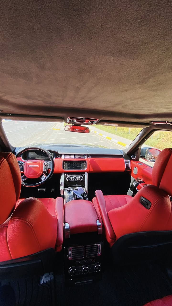 ‎رانج روفر فوك  مديل ٢٠١٤
‎بيها قطعتين . من اميركا  ماشيه١٣٣
‎مكينه ٨ سلندر گاز توربو
‎دوس كهرباء. داته شو. ٤ كامرات
‎كراسي كهرباء تدليك.  ثلاجه.  
‎للاستفسار. ***********
‎سونار موجود
سعر ١٩٥ ورق قفل
