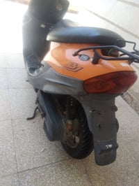 دراجة SYM • SYM • سلف • هندر • كهربائيات دراجة • مكينة ناعمة • دراجة ل...