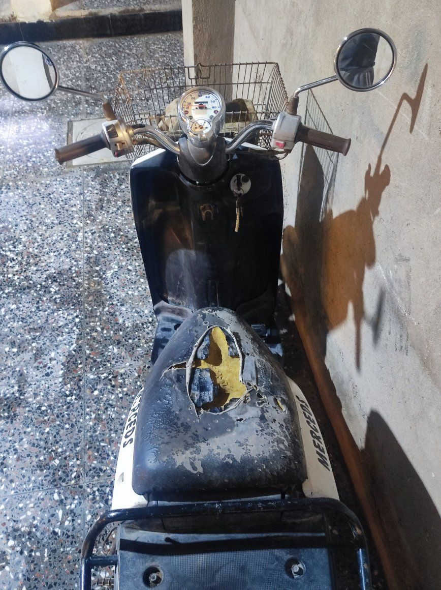 السلام عليكم 
دراجة بيكم نوزل كايمه ابيع كوم حديد هاي حالتها نظيفه رايدها 150 وبيها مجال راسل وتدلل


**إذا كنت صاحب هذا الإعلان وتريد حذفه لأي سبب، رجاءا أرسل رسالة إلى الدعم الفني**