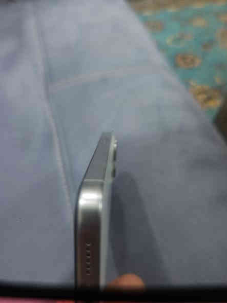 15 برو ماكس نسخه هونغ كونغ نظافه فول اكضمن بي كلشي بطارية 93 مابي زلغ الشاشة نكسرت رايده ب650 الف ***********
