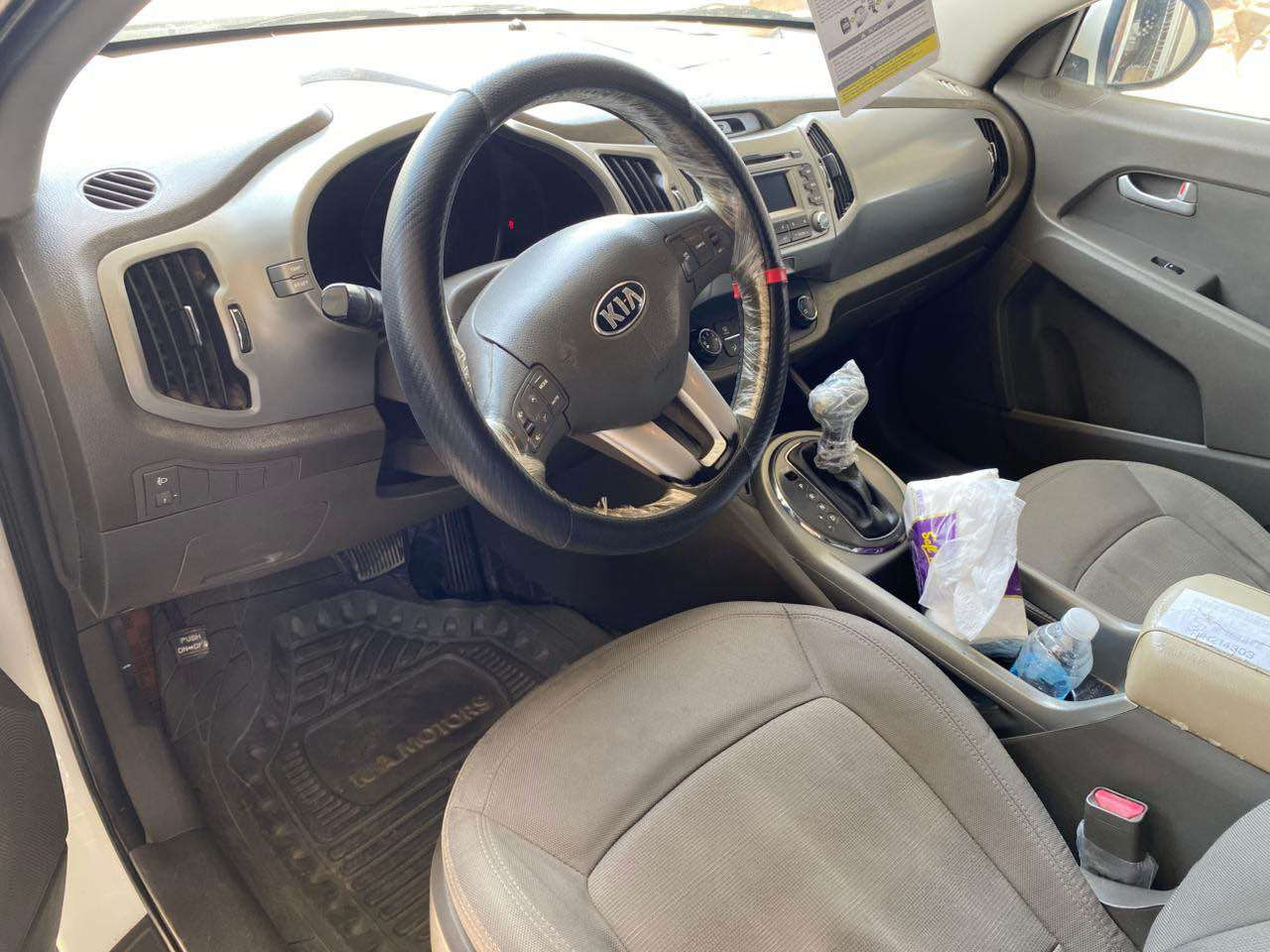 للبيع سبورتج 2013 خليجي 
مكينه كير حداديه تخم تاير كله شرط 
مكفوله سياره فتح ضربه تبديل عدا رش نص الجاملغ الأمامي والباقي مكفول سياره جاهزه من كلشي رقم ذي قار رقم الجديد سنويه جديده مشروع وطني السعر 142 وبي مجال 
***********
مكان السياره السماوه السماوا, المثنى
