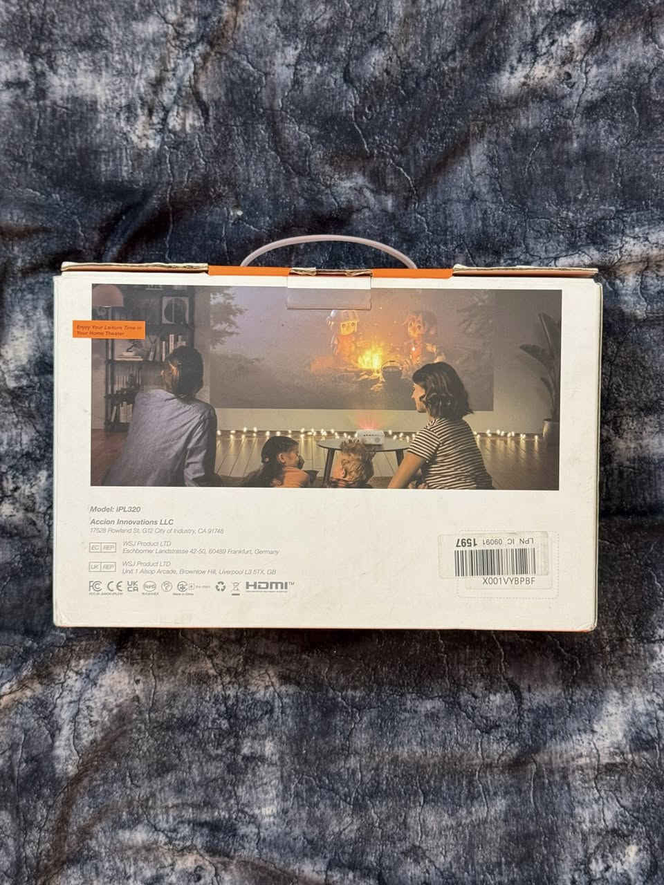 جهاز عرض (بروجكتور) من طراز iZEEKER IPL320.يتميز الجهاز بدقة أصلية تبلغ 1080 بكسل ويدعم محتوى 4K يحتوي على منافذ توصيل متعددة تشمل HDMI و USB و AV.يصل عمر مصباح الـ LED الخاص به إلى 30,000 ساعة.
السعر ٧٥ الف


**إذا كنت صاحب هذا الإعلان وتريد حذفه لأي سبب، رجاءا أرسل رسالة إلى الدعم الفني**