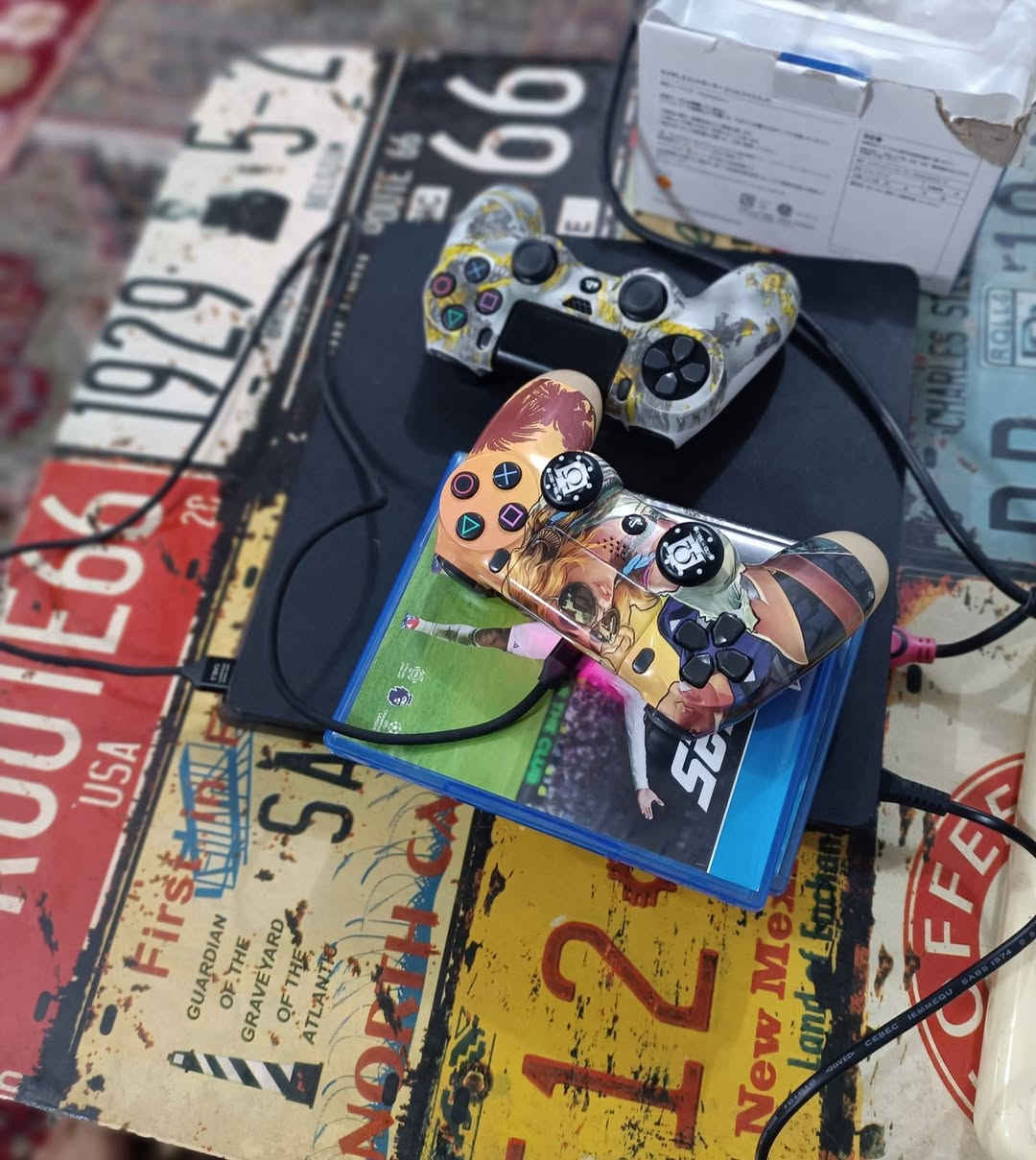 سلام عليكم بلي 4 سلم اونلاين
يجي ويا جوستكين وقرصين جي تي اي وفيفا 18 
السعر 250 الف الرقم *********** مكاني كربلاء حي الغدير
