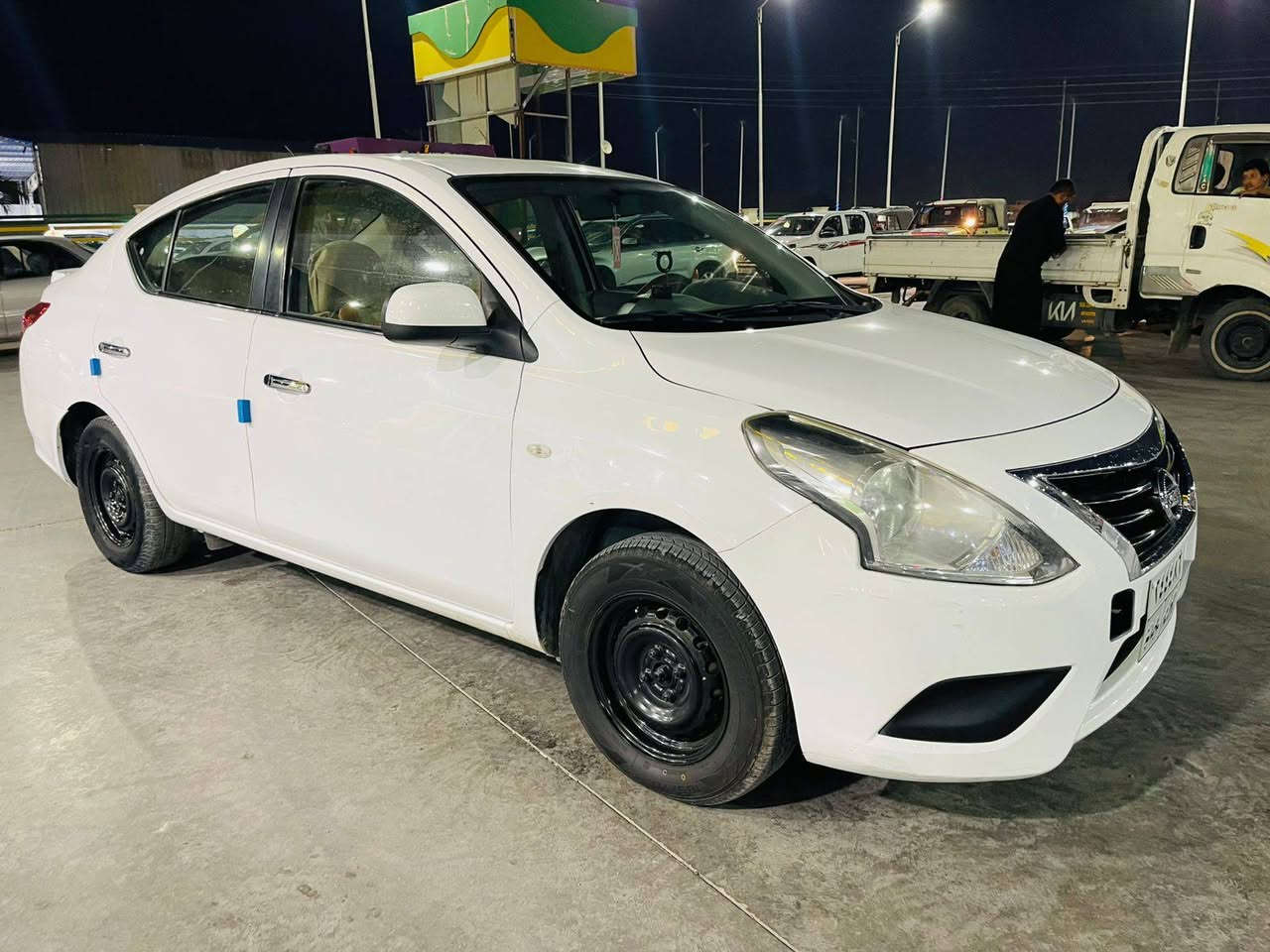 سني هندي موديل 2018 بليته 🔵
السياره بيها جاملغ خلفي ايمن شويه صبغ

وباقي مكفوله 🤍💯

🩸رقم  سليمانيه تريد وكاله او تحويل  

-----------------------------------------

موديل 2018

للون ابيض

 ماشيه  115km وقابل للزيادة 

السياره جاهزه صدر كير محرك  تخم تاير كله جديد ✅

مواصفات 

يدات نيكل

تحكم استيرن

حساسات خلفيه

مانع انزلاق

-----------------------------------

رقم 📞 *********** اتصل وبيك خير وادلل

عنوان واسط .صويره
