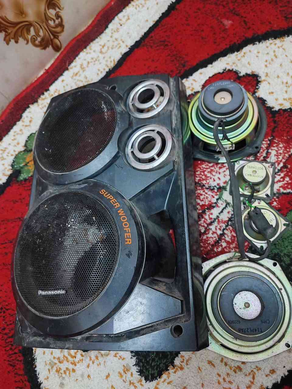 زوج سماعات مال باناسونيك نظافة 100 بالميه صوت وبيز عالي السعر 25 الف يوجد توصيل  لجميع المحافظات ***********
