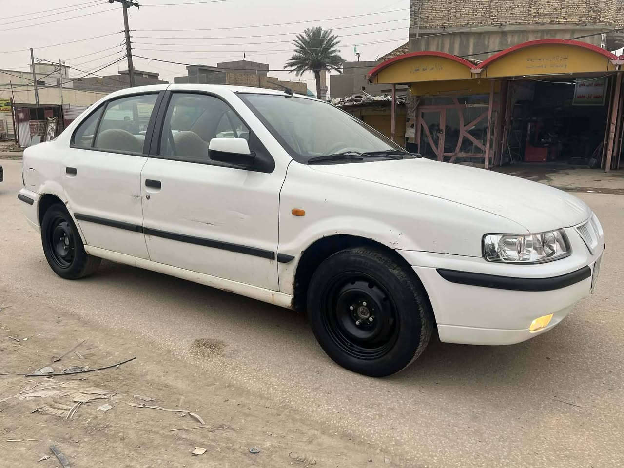 سلام عليكم سمند موديل 11 مكينه كير حداديه تخم تاير جديد سياره حلوه مكينه جديده سياره بسمي سعر 35 اوبيه مجال ارقم ***********
