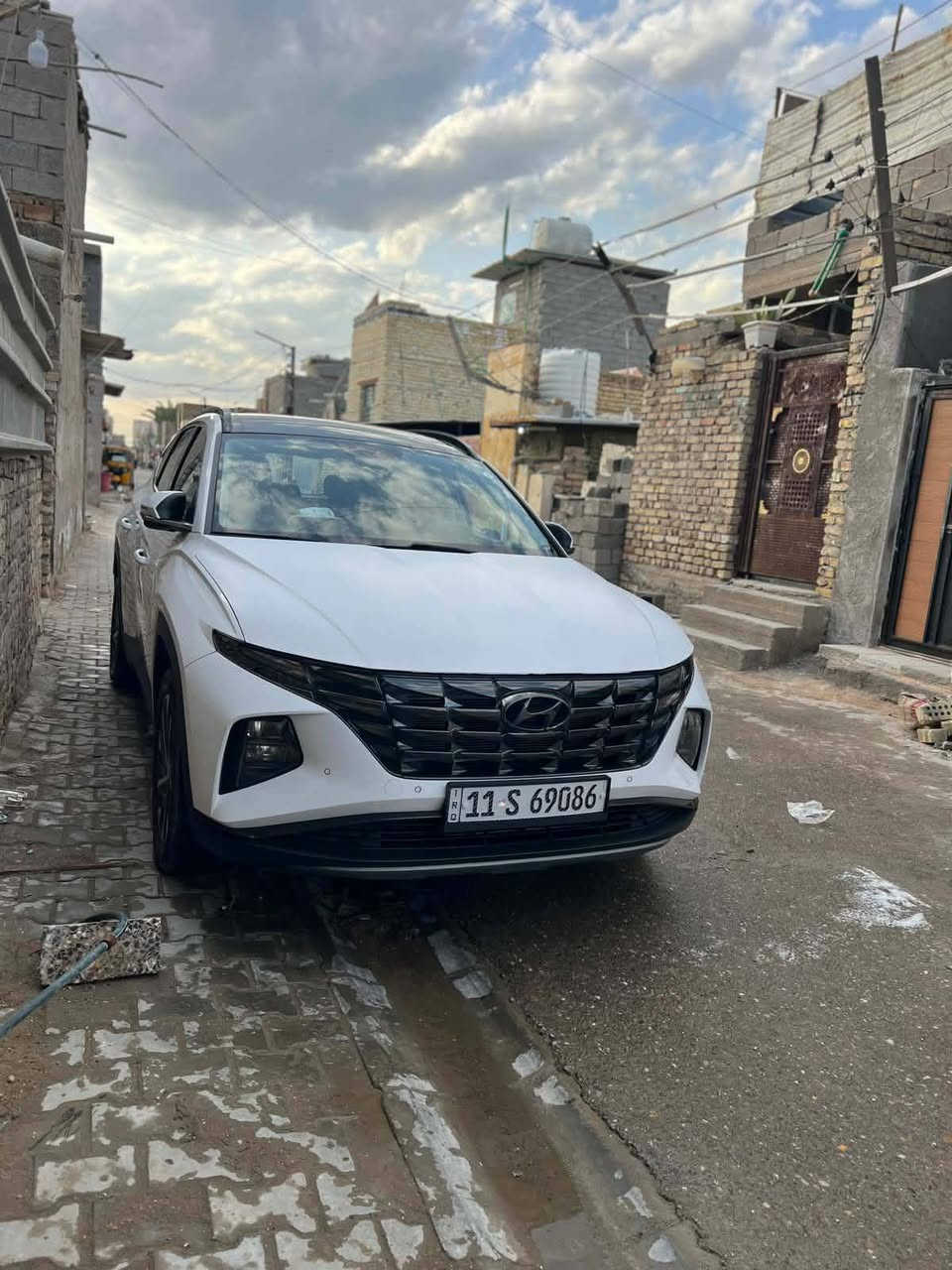 سلام عليكم توسان خليجي موديل 23 فول مواصفات 
سياره فقط بيها بارد بخشم الجاملغ السيره فقط باقي مكفول 
العنوان سبع اقصور الاستفسار ‏‪***********‬‏

