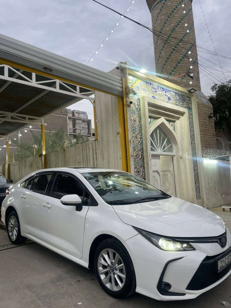 السلام عليكم
تيوتا كورلا 2022 خليجي 

بانزين تيربو

ماشيه 35 الف 

السياره بدون صبغ وبدون تبديل 

بيهه بارد فقط 

جديده السياره 

رقم اربيل 

العنوان زيونه او الكراده

السعر 138 وبيها مجال بسيط 

للاستفسار ***********
