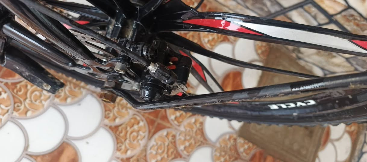 السلام عليكم باسكل رياضي حجم 26 للبيع
بريكات امامي وخلفي وتبديل سرعة استخدامه 
شي بصيط  سعره 90 الف بي مجال مكاني 
بغداد بسماية منطقة الحرية رقمي ***********
مااقصر ويه واحد اذا يريدة
