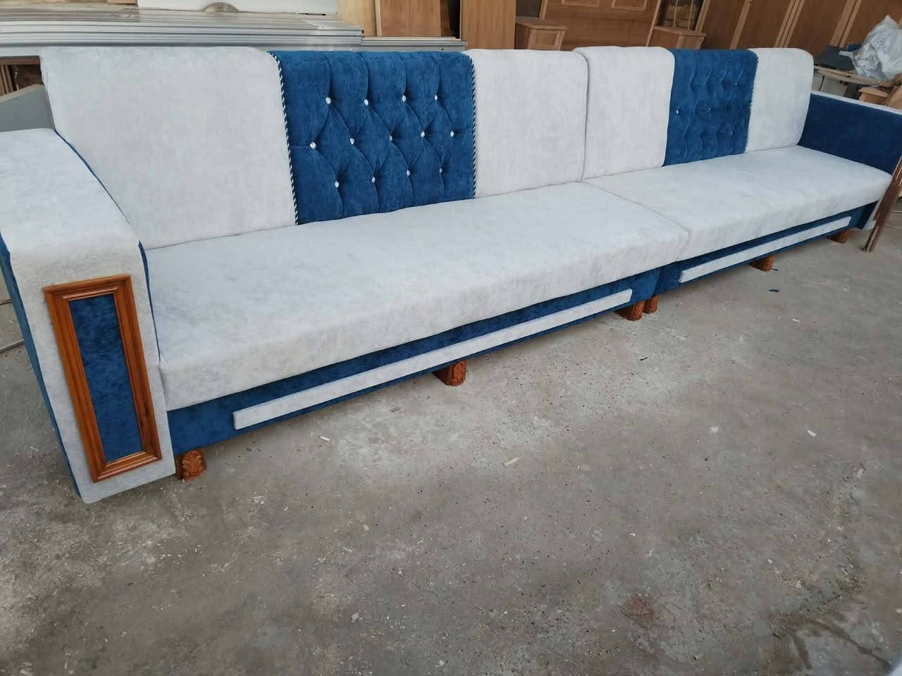 معمل ونجاره التيجان 👑 المكان تكريت الباشا
للتواصل على الارقام التالية 👈🏼  اتصال او واتساب
***********
***********
***********
