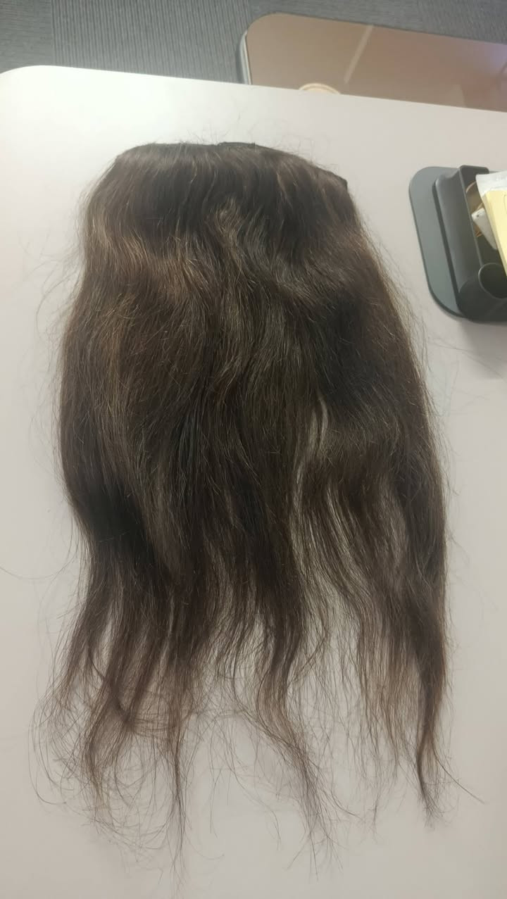 شعر طبيعي مثل مشوفون كثافة عالية طبيعي خام الطول 55يعني نص الظهر اشتريتة من مركز مو من شي ان والسعر مناسب للتواصل خاص


**إذا كنت صاحب هذا الإعلان وتريد حذفه لأي سبب، رجاءا أرسل رسالة إلى الدعم الفني**