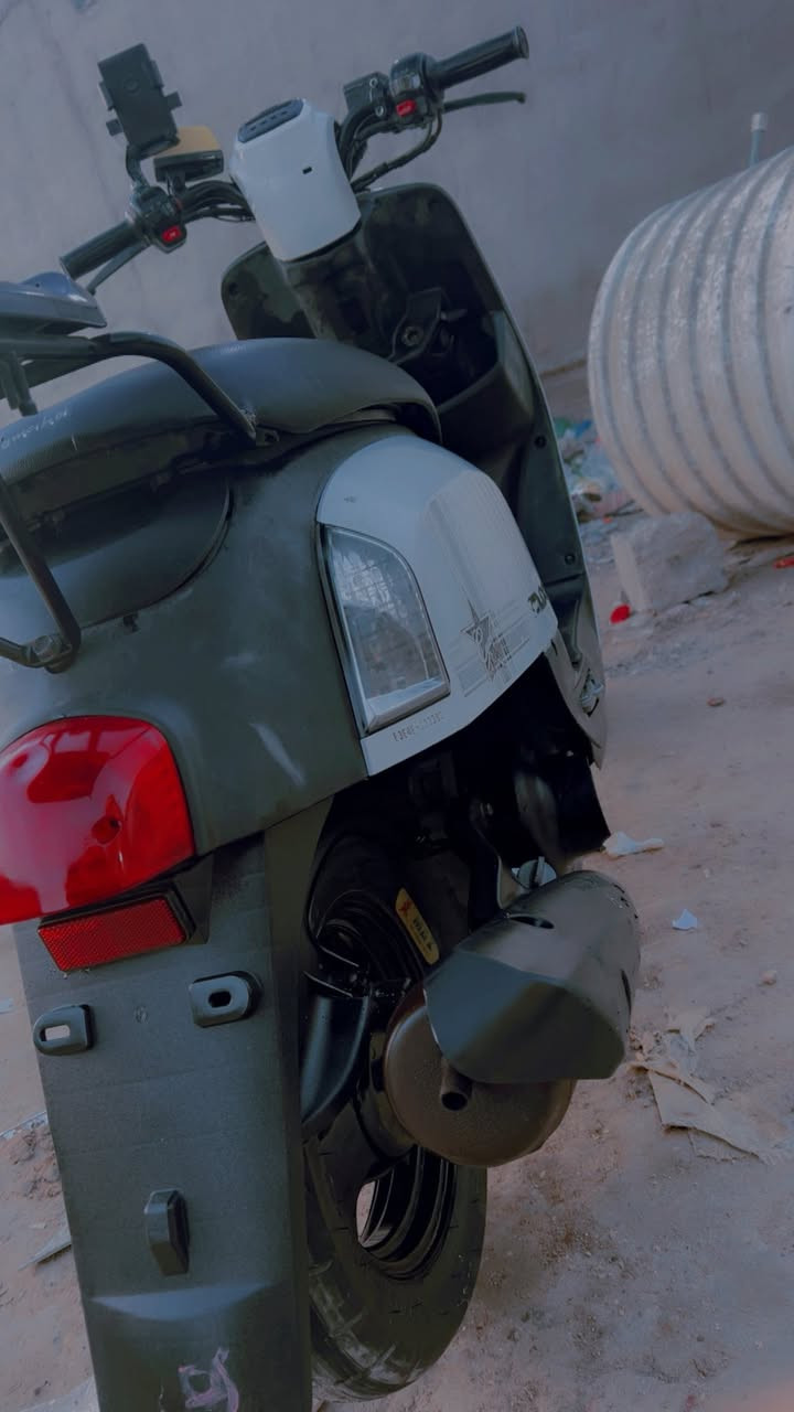 بوليسي للبيع نوزل دراجه رمبه بل جيس مامفتوحه سعر 875 المكان البصره قضاء القرنه ‭0788 165 0822‬ اتصال 
وتساب ***********
