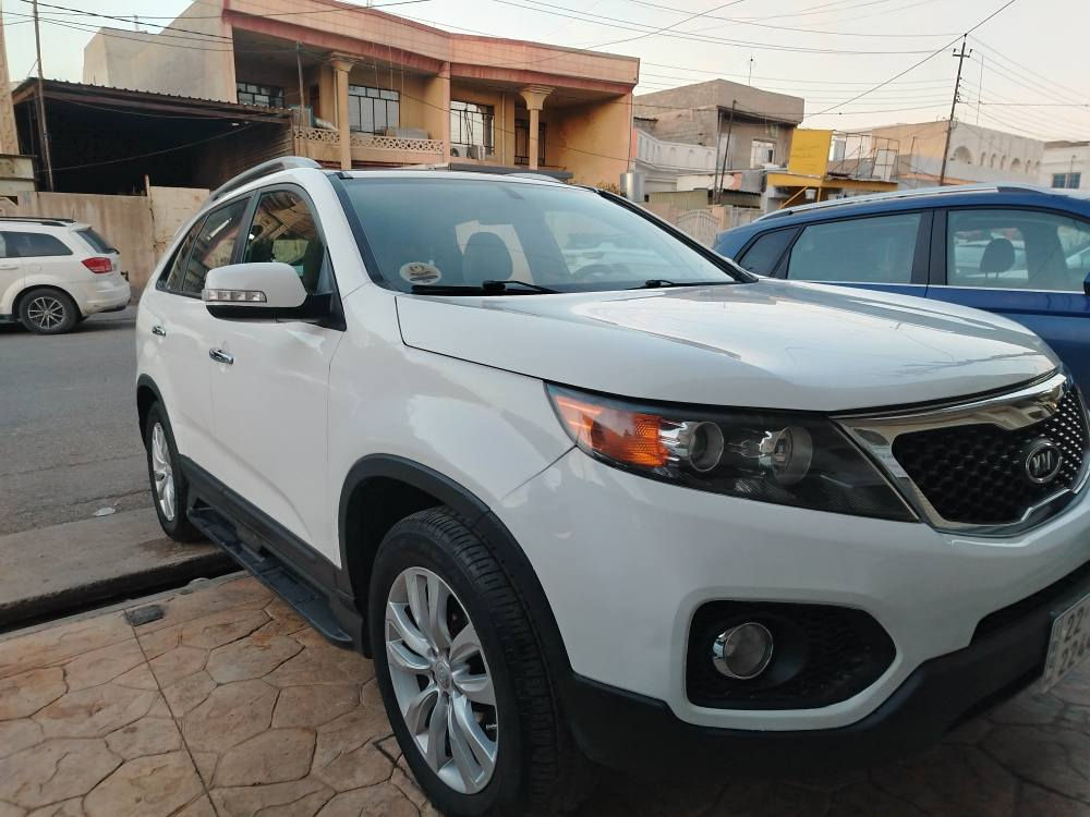 کیا سۆرینتۆ2012 پانۆراما فول فول 6پست مەرغوب 132هەزار ڕۆیشتیوە 
بێ سبوغ و بێ سارد  
سێ معقەد
 سەنوی نوێ 2031
بەناوی خۆمانە
مودیل 2012
فول فول مواصفات بانوراما بدون صبغ و باردو ماشيه 132كم سنوي هـزه جديد حتى 2031 ب اسمي رقم اربيل مميزة السياره جديد محرك جديد مامفتوح السياره كلش حلو
 مكان أربيل
السعر 175
***********
*********** أربيل, العراق
