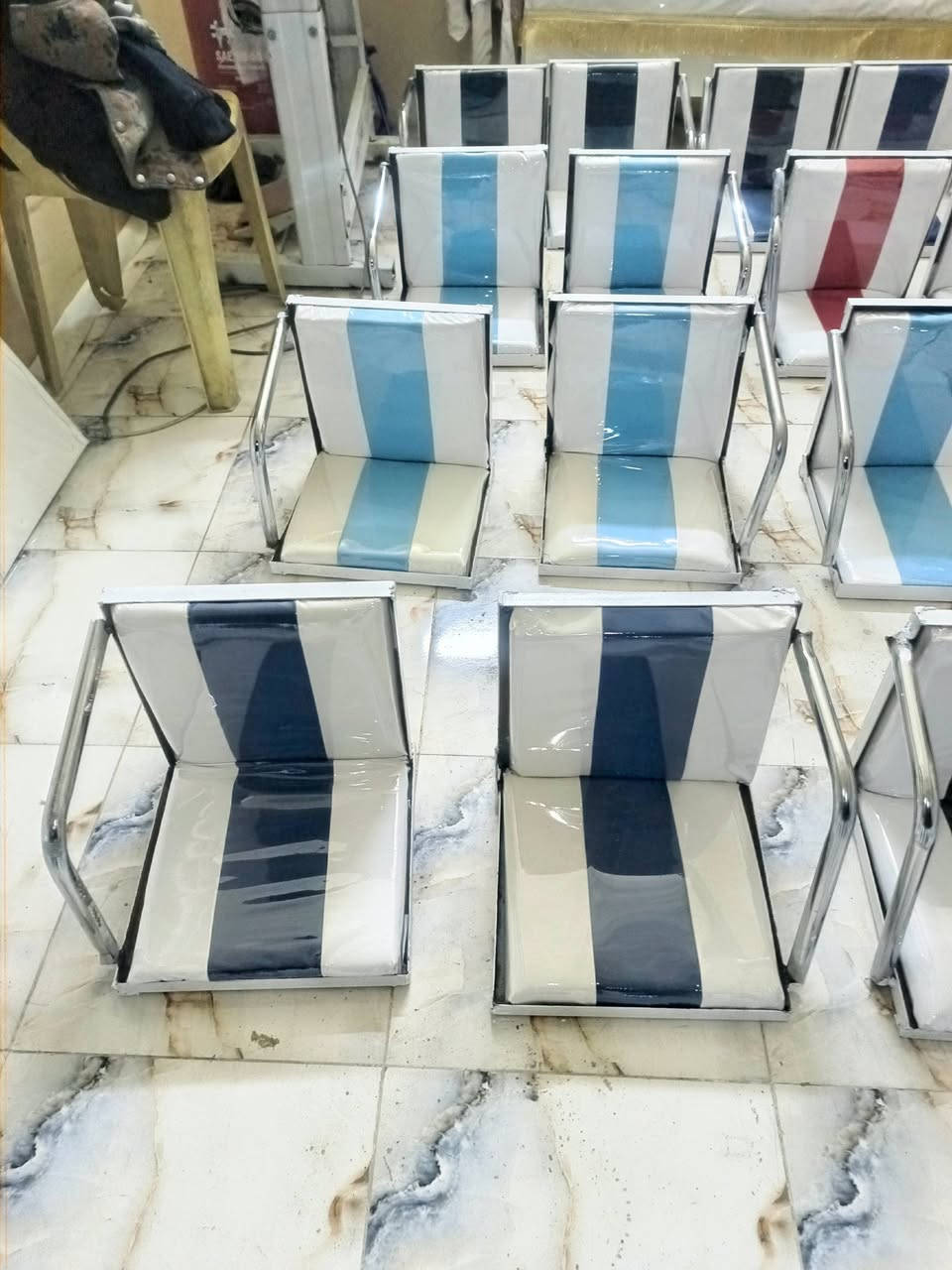 سلام عليكم شباب اخر 10ازواج سعره بلاش 22 الف الزوج سعر ثابت واليريد جمله علئ 21 الف وبخدمتكم *********** مامتواجد علئ ماسنجر فقط انتصال. ومصطبات سعر 50 تعمير جديد وتدللون
