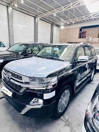 لاندكروز GXR V8 • ٢٠٢١ • ٥ كامرات