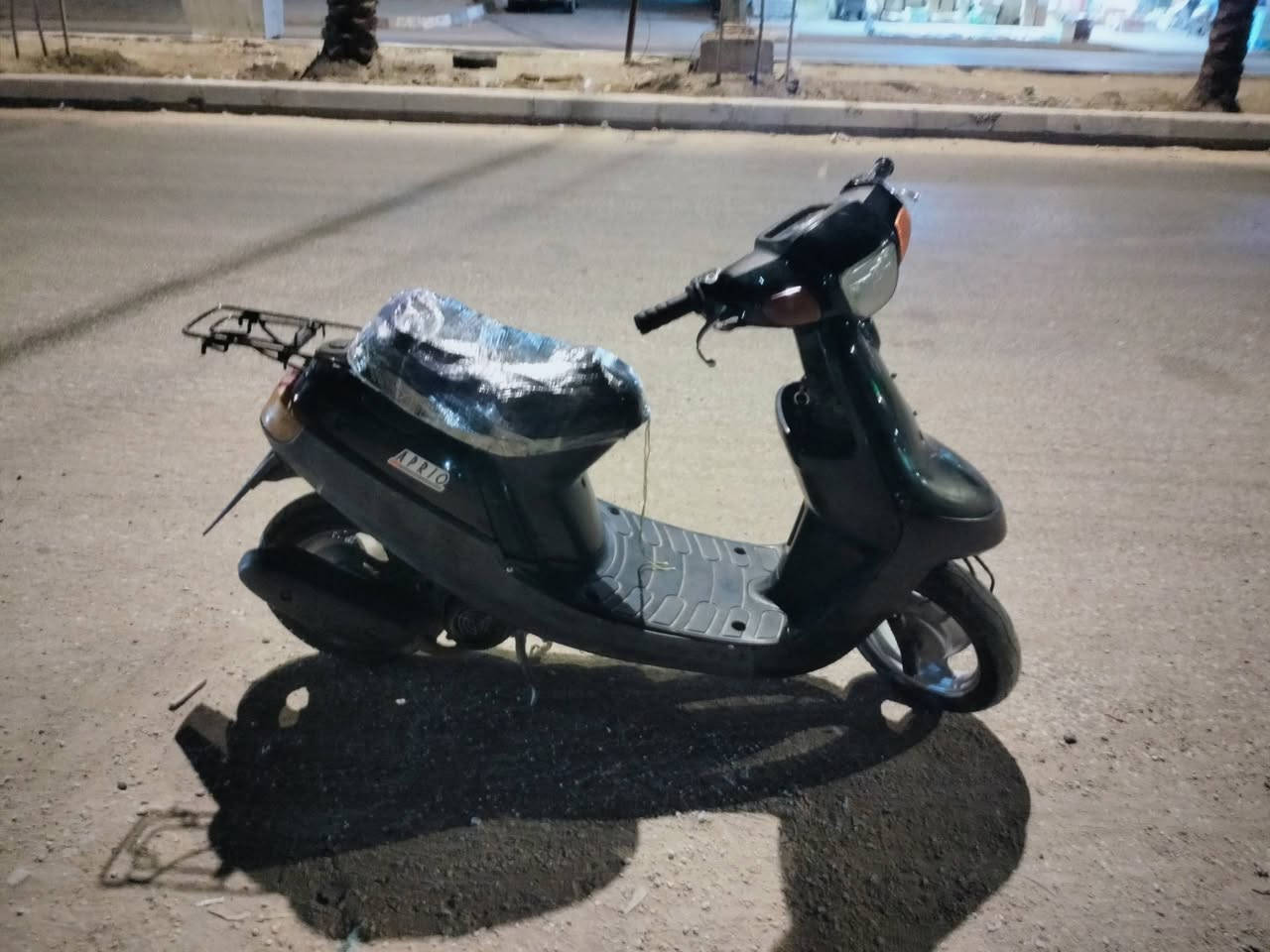 بطه السعر 200 شلعه قوية ومعدل محرك ناعم اخرس بلادي شغاله و هندر و كهربائيات  نظافه فول كفرات بلاديه مكاني كربلاء حي الحر يم فلافل سعد ***********
