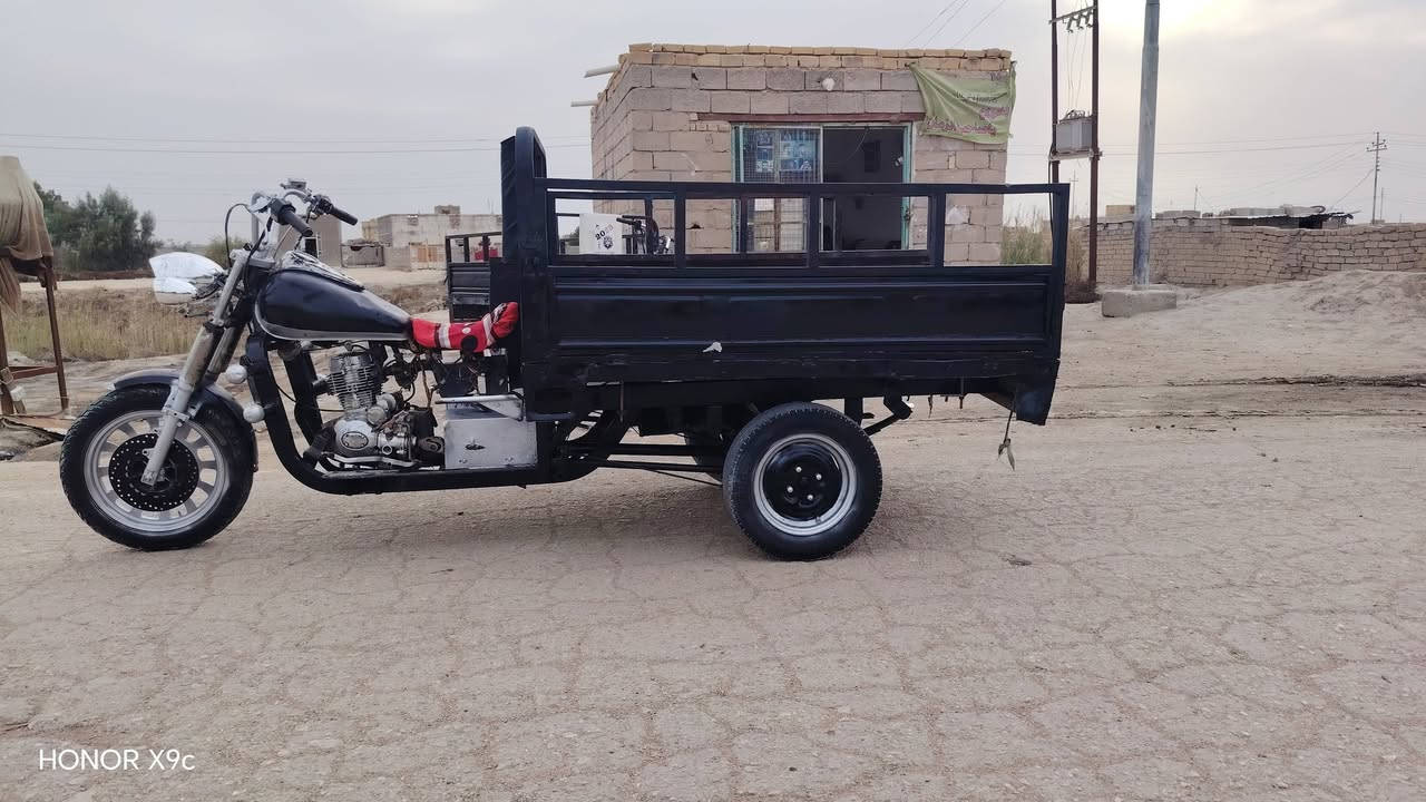 سلام عليكم ستوته امتي ار موديل 17 كلك  محرك اكسن مكفولات شاصي نضيف تخم تايرات بدي نضيف كهربايات كله شغاله سعر700 وبيه مجال. مكان السماوه الوركاء ناحية الكرامه الاتصال عل رقم ***********
