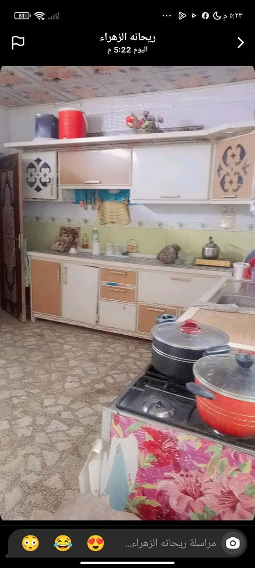 بيع مستعجل بيع مستعجل  دار للبيع مساحه 200م شارع المطار الجديد يحتوي البيت من صالـه واستـقـبال وغرف 2ومطبخ ومكشوفه 2البيت على شارعين شارع المعمل وشارع المطار جديد  سعر البيت 👈🏻مع الاثاث35..  بدون اثاث32وبي مجال 👈🏻 الصور الباقيه خاص  ***********
