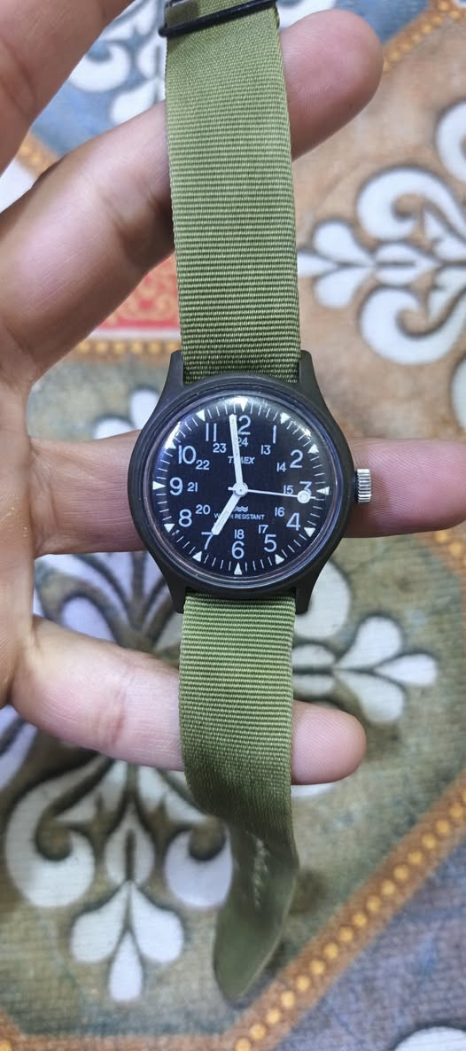 ساعه تايمكس
العسكرية المستوحاة من طراز فيتنام الأصلي. 
قطر 36
نصب تكويك
لمنوس
هيكل خفيف الوزن، غالبًا من الراتنج 
نضام 12و24
مقاومه للماء
السعر خاص يوجد توصيل


**إذا كنت صاحب هذا الإعلان وتريد حذفه لأي سبب، رجاءا أرسل رسالة إلى الدعم الفني**