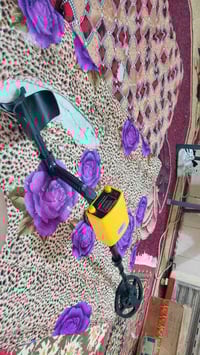 كاشف معادن • للبيع