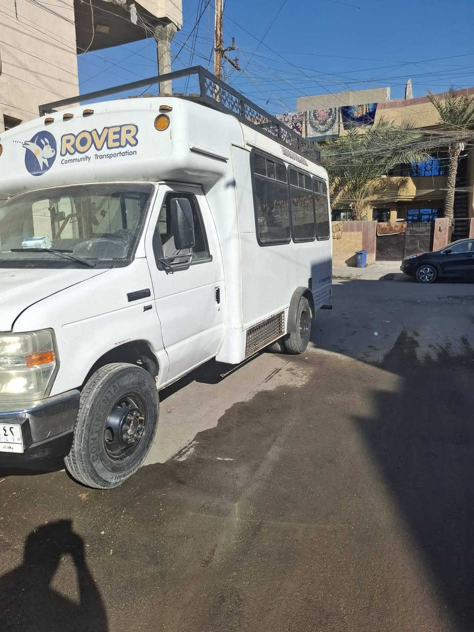 سلام عليكم فورد موديل 2017  رقم بغداد خصوصي بأسمي تحويل ثاني يوم محرك 10استندر جاهزه من كلشي  سعر 180ورقه تصلح مطعم او استخدام خاص عائله
رقم الهاتف (***********)
