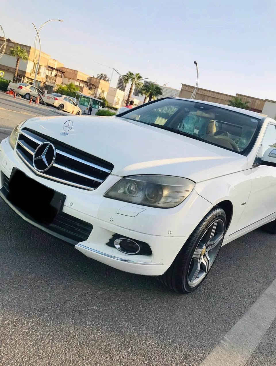 Merceds benz c200 2007
~~~~~~~~~~~~~~~~~~~~~~~~~~~~~

رقم هاتف.*********** فقط واتساب
مكان سيارة: اربيل

~~~~~~~~~~~~~~~~~~~~~~~~~~~~~~~
سلام عليكم للبيع مرسيدس موديل ٢٠٠٧  حجم c200 kompressor   فقت ربع بونيت صبخ بدون دواخل رقم اربيل السيارة بسمي هزة و سنوية ورقم جديد تاخم تاير جديد و محرك گير بيلادي بشرت  مواسفات Elegance
~~~~~~~~~~~~~~~~~~~~~~~~~~~~~~~ أربيل, العراق
