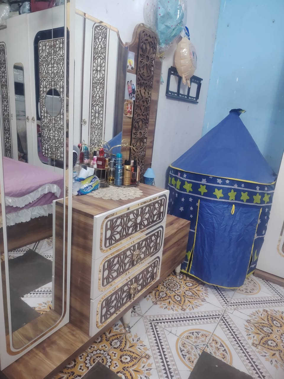 غرفه تركي للبيع ٧ قطع
***********
