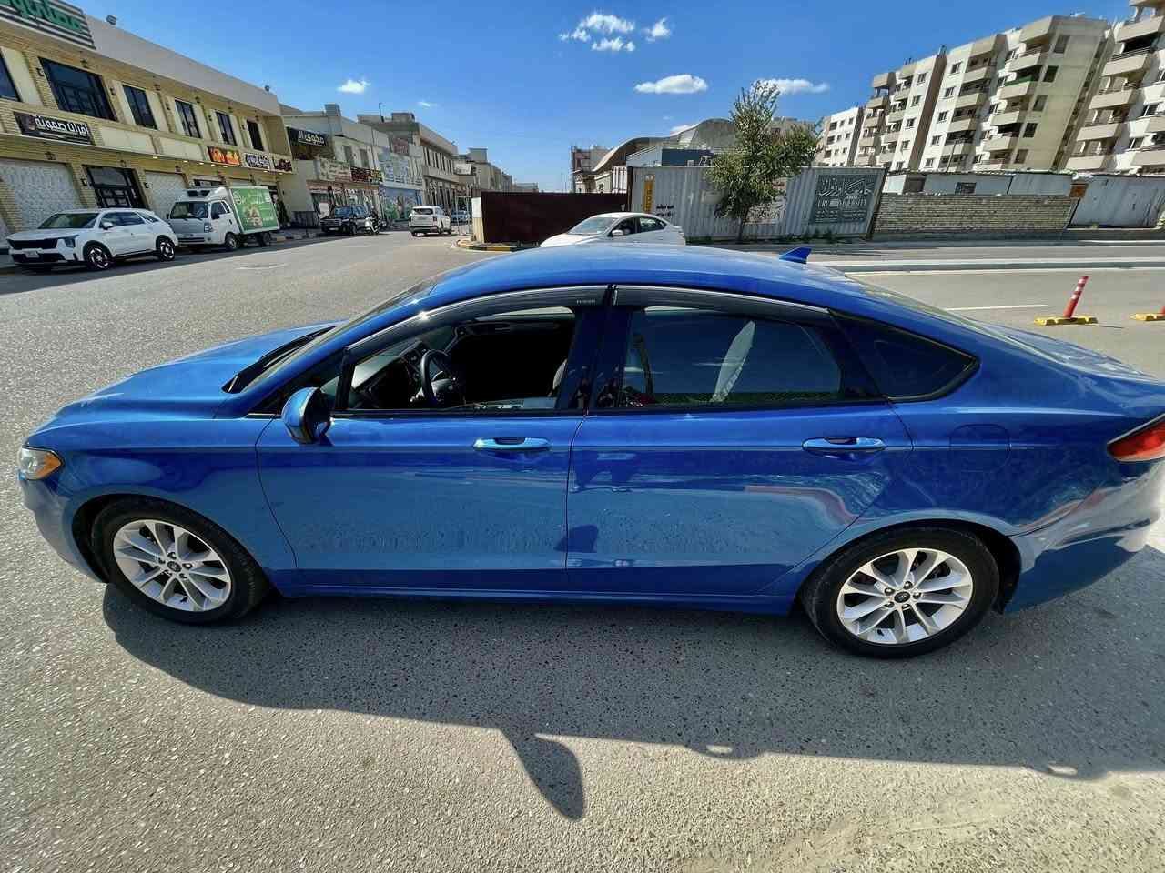 Ford fusion 2020
•  محرك 1500 EcoBoost (اقتصادي وقوي)
• الممشى: 150 ألف كم (كتلوكات الشركة بيها وكارت كود الباب ).
• السيارة مكفولة من الصبغ والبارد (عدا تعديل بارد بسيط جداً بالصندوق والجاملغ الخلفي لجهة السائق مع صبغ طرف الجاملغ فقط).
• السيارة "بجم كبس": ولا برغي مفتوح، والايرباكات سليمة 100%.
وبدون دواخل ولا شواصي 
•مخرج كهرباء 12v بالدعامية الامامية 
المواصفات 
✅ رادارات كاملة (أمامي + جانبي) وتحديد مسار.
✅ كشنات تدفئة وكهرباء + تبريد قطعتين.
✅ نظام Sport + نظام Auto Stop لتوفير الوقود.
✅ الصيانة: تخم تايرات 2025 جديد + بلكات وفيول بمب Motocraft أصلي 
✅ حماية نانو سيراميك (6 أشهر).
📍 المكان: بغداد - الشعب.
💰 السعر: 135 ورقة (وبيها مجال للشراي )
📞 للتواصل: ***********
