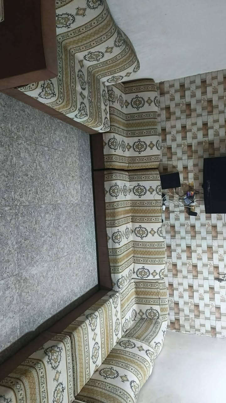 تخم خليجي كلش حلو ومتانه من قماش اسفنج يتكون من 8قطع15نفر السعر 360وبيه مجال العنوان ناصريه


**إذا كنت صاحب هذا الإعلان وتريد حذفه لأي سبب، رجاءا أرسل رسالة إلى الدعم الفني**