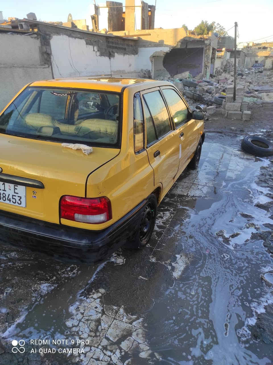 السلام عليكم سايبه للبيع موديل 2013 السياره مصفره هيئه وغرامات السياره بسمي رقم أنكليزي بيها جاملغ أمامي مكان السياره بغداد مدينه الصدر رقم الهاتف *********** الشراي يتصل واني خادم
