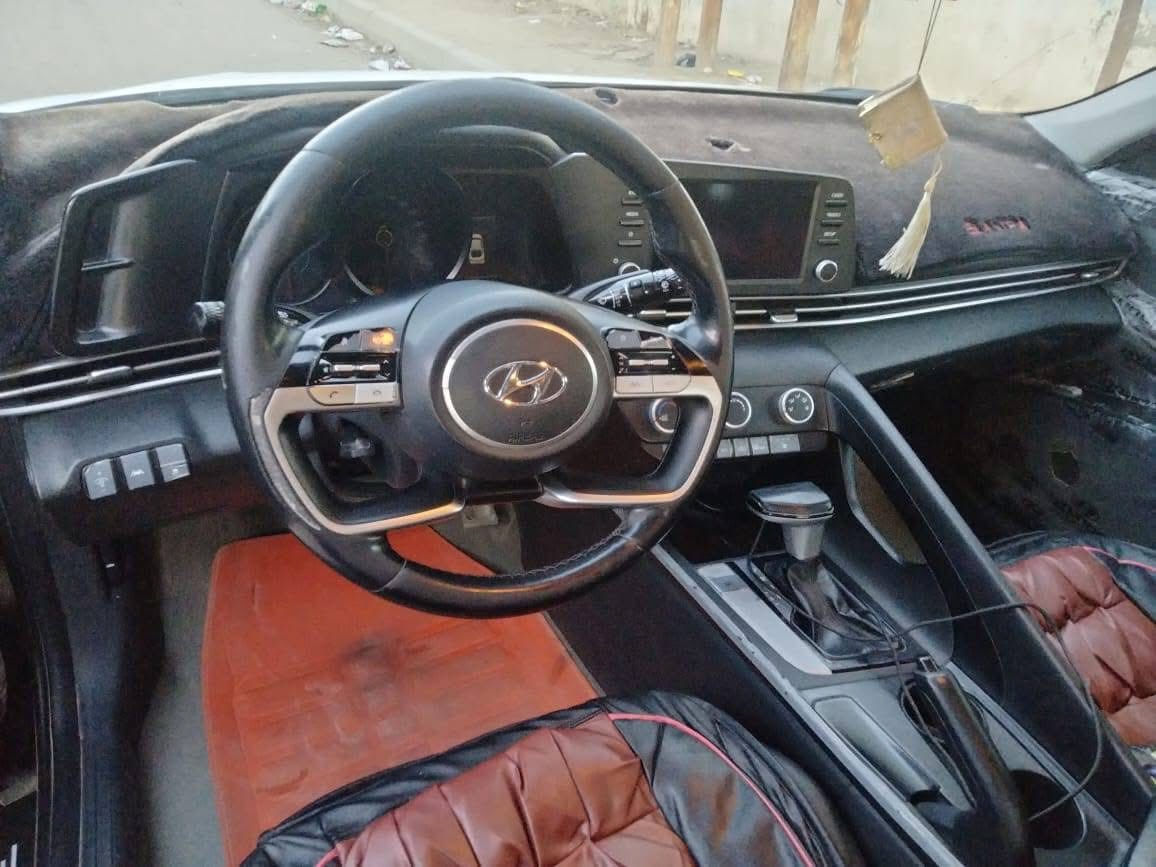 للبيع فقط ماراوس

السلام عليكم النترا مديل 22 السعر 128 وبيها مجال بنيد وجاملغ مبدل بيها  *********** بي واتساب العنوان العبيدي حي الرئاسه 
محرك 2000 

كير محرك مكفول ممفتوح

 تخم تاير بيها 

دوشمة كشنات وبيبان مغلفه نايلون

ماشيه ٨٠ميل 

نضام توقف ذاتي

رادرات امامي خلفي

كامره دواره

اشاير بالمرئي

بصمه 

تشغيل عن بعد 

تدفئه بالكشنات 

تدفئه بالستيرن 

مثبت سرعه 

تحديد مسار

شاشة اعطال  

اربع  انضمة قياده 

صندوق ذكي 

هواي بيها مواصفات بس فتحه مابيها
