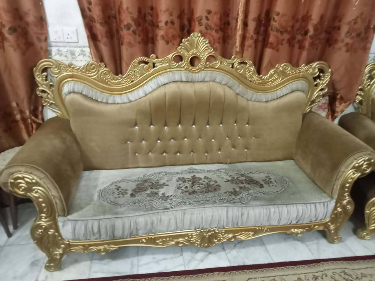 ديوان للبيع
نظيف ومرتب السعر 450الف 

العنوان بغداد /الشعب/ حي البساتين


**إذا كنت صاحب هذا الإعلان وتريد حذفه لأي سبب، رجاءا أرسل رسالة إلى الدعم الفني**