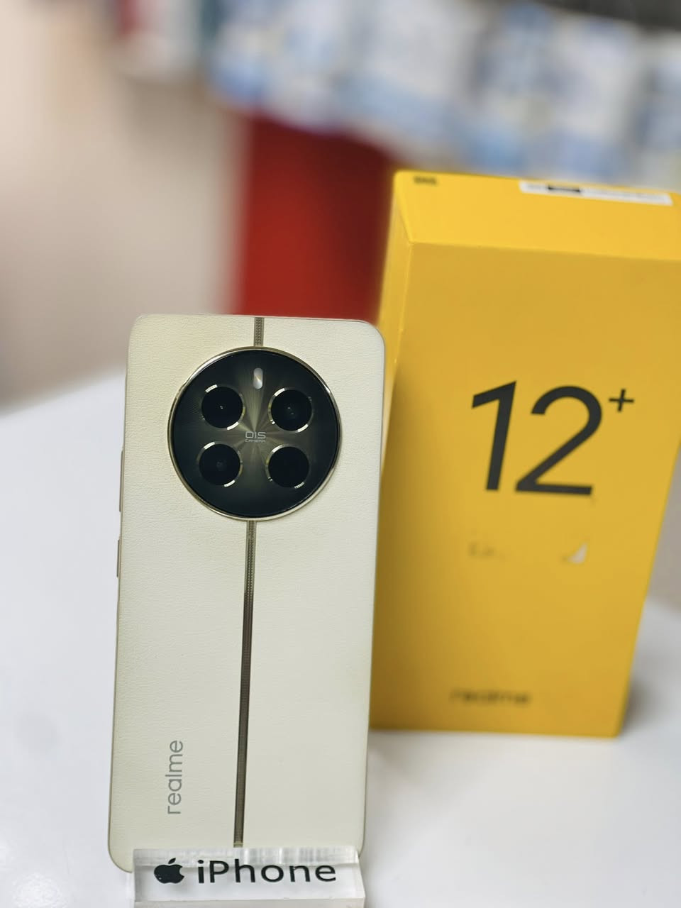 ريلمي 12 بلاص 5g
ذاكره 512 وعشوائيه 12 

العاب فول بيجي يشغل 120 فريم 

كامل ملحقاته سعر 325 

مكاني📍 كربلاء حي العامل سوق الاخير 

رقم مبايل *********** 

بي واتساب 🤗
