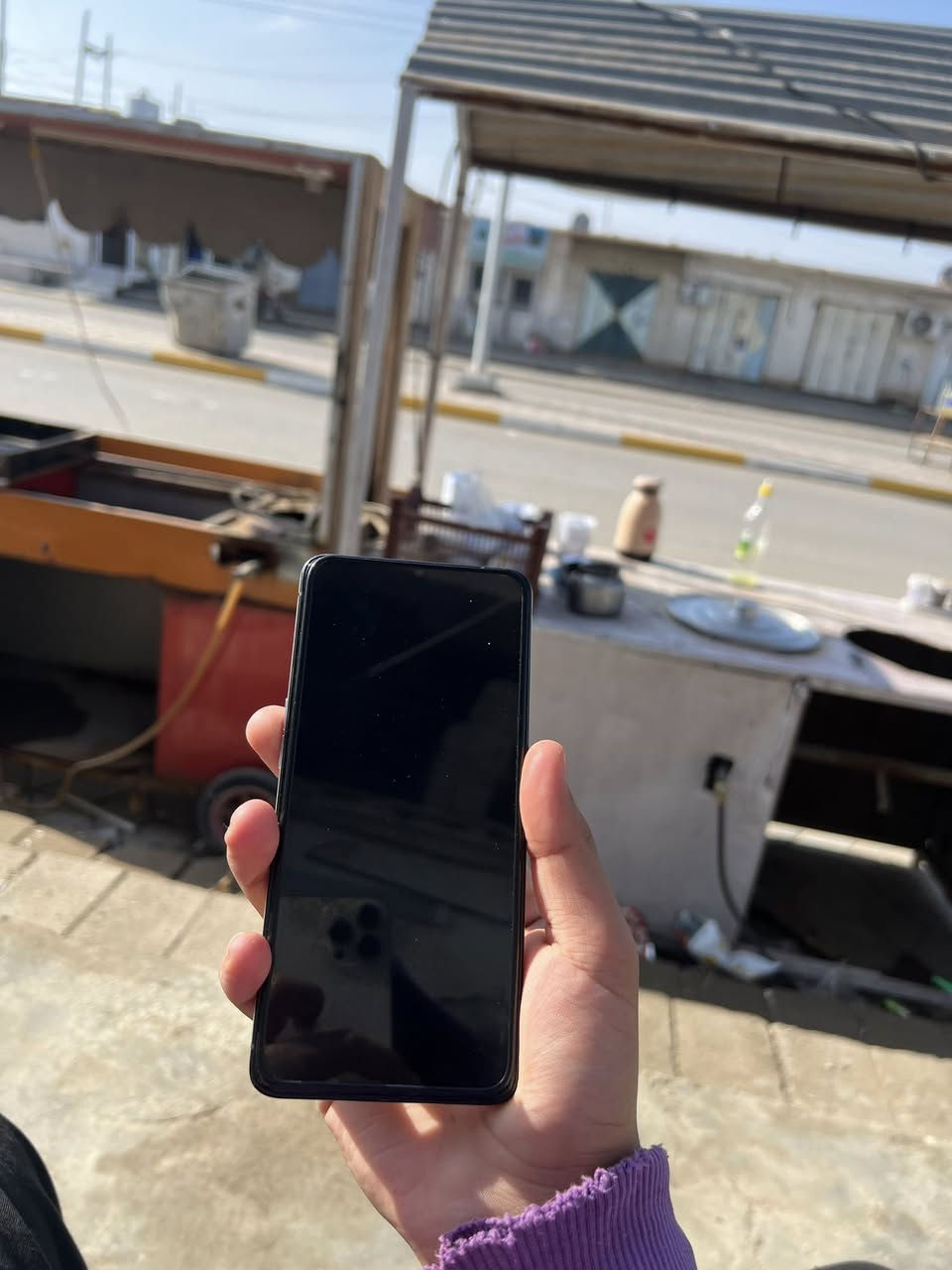 سلام عليكم للبيع ريلمي x2bro
ذاكره 256 
 باب اول 
الجهاز نضيف فوك متتصور 
الكامره فول كله شغال صوت شغال السعر 240
ويرهم مراوس بايفون للستفسار ***********
العنوان صلاح الدين تكريت قريه (البوعجيل )
