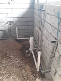 تأسيس صحيات درجة أولى الماء والمجاري للبيوت والملحقات شغل درجة أولى وح...