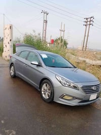 سوناته موديل 15سعر 115وبيه مجال غير متواجد ع فيس  الستفساراتصل ع رقم 0...