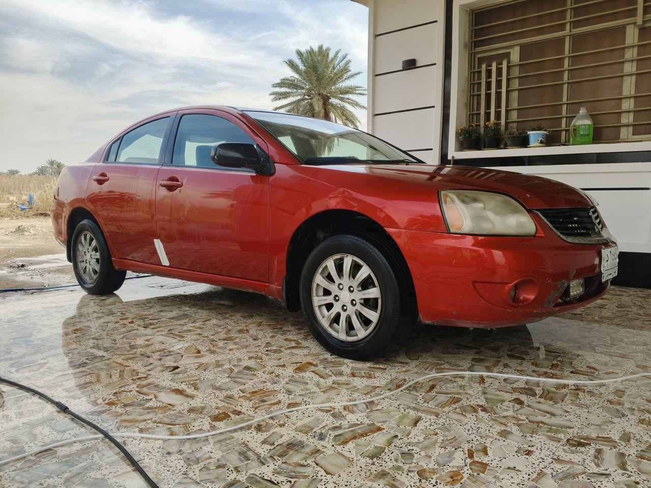 سلام عليكم للبيع مسيوبيشي كلنت موديل 2009 وارد امريكي حادث جاملغ السائق او خشم البنيد امصلح نفسة بدون تبديل  وايرباك استيرن الجاملغ الجهة الثانية طخة دراجة كلش خفيفة او مامصلحة واضحة بالصور بيهة بارد باب الصدر فقط دشبول والتكم سليمات محرك كير خير من الله تدفئة تبريد السيارة رقم بغداد مثل ماواضح بالصور بسمي مشروع وطني حرة السعر 80 او بيهة مجال الاستفسار ***********
*********** واتساب
