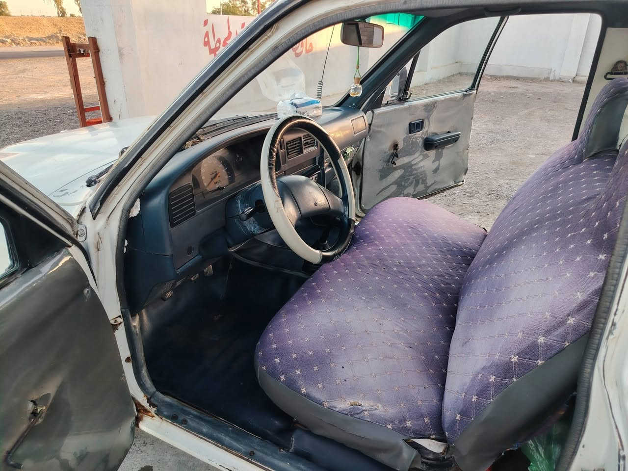 بكم ٩٠ للبيع مكفوله كير ومحرك شرط تخم تايرات جديد السياره رقم صلاح الدين انكليسي بسمي العنوان صلاح الدين بيجي الصينيه السعر ٤٨ ورقه /***********
