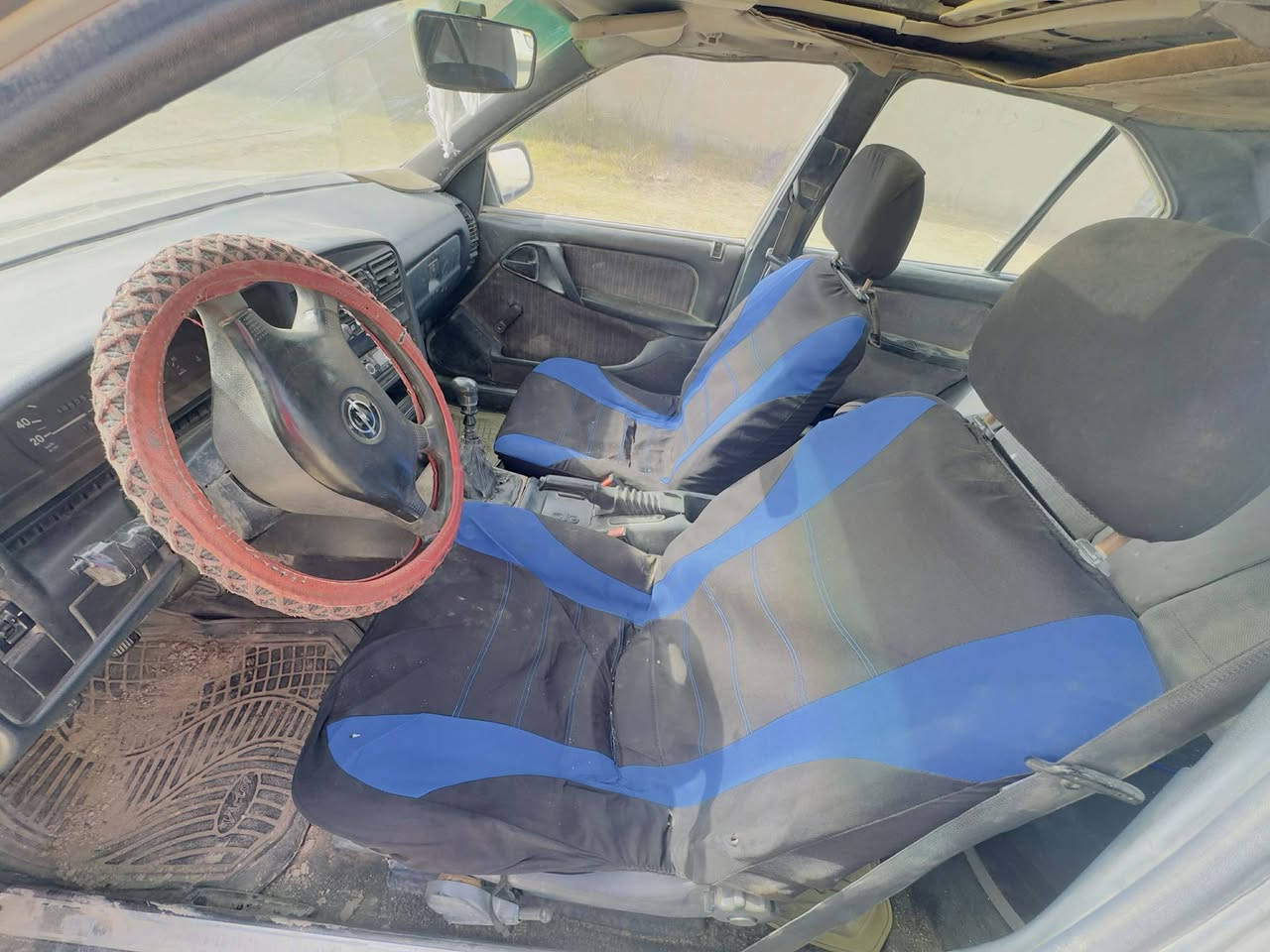 السلام عليكم اوبل اوميكا 91 رقم كربلاء سنويه ماصاقطه محرك نظيف  مداور نفس اليوم رايده ب20 وبيه  مجال ***********  مكاني بابل القاسم
