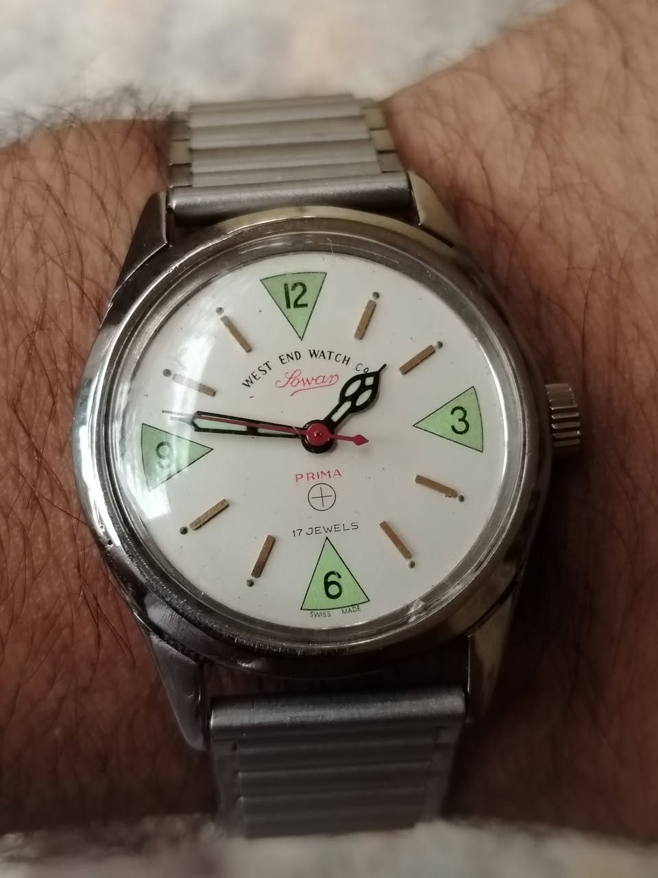 تحية طيبة لجميع
ساعة وستن

ماكنة نصب تكويك 17 حجر

السعر 70 الف دينار

يوجد توصيل لكافة محافظات العراق


**إذا كنت صاحب هذا الإعلان وتريد حذفه لأي سبب، رجاءا أرسل رسالة إلى الدعم الفني**